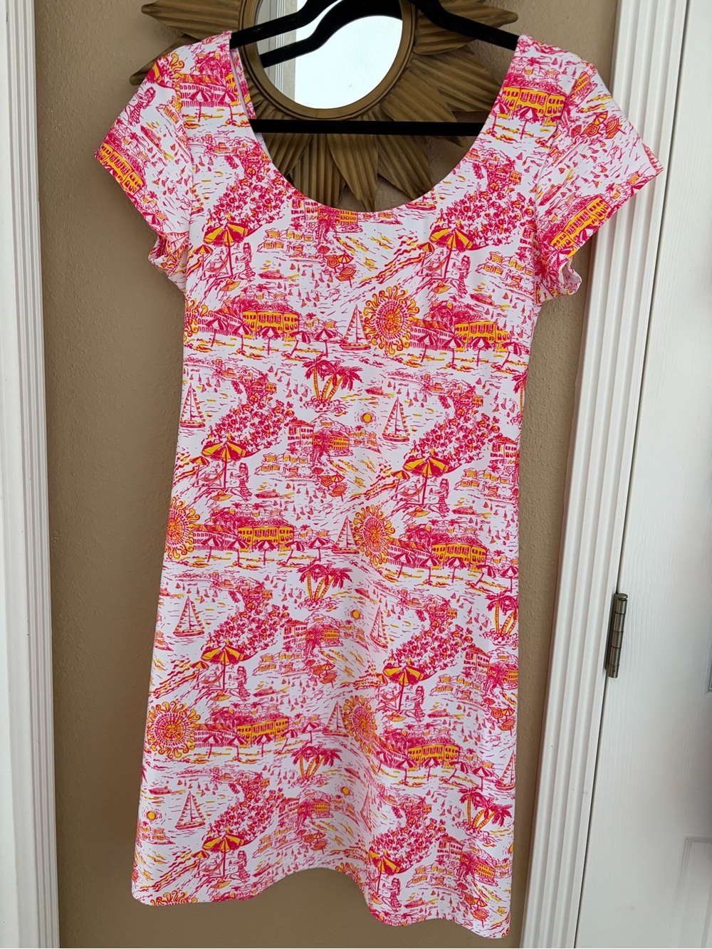 Kaeli Smith Tropical Sailboat Sun White Pink and Orange Dress S